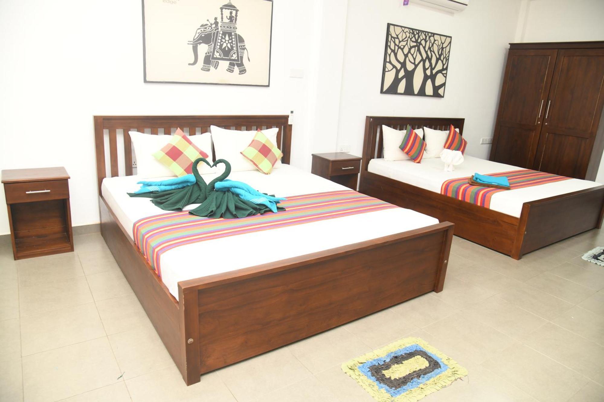 Wild Park Safari Home Stay Udawalawe Bagian luar foto